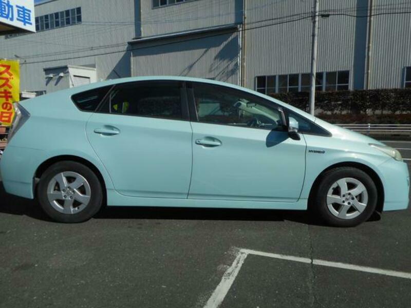 PRIUS