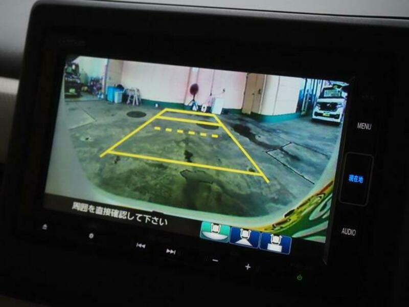 N BOX