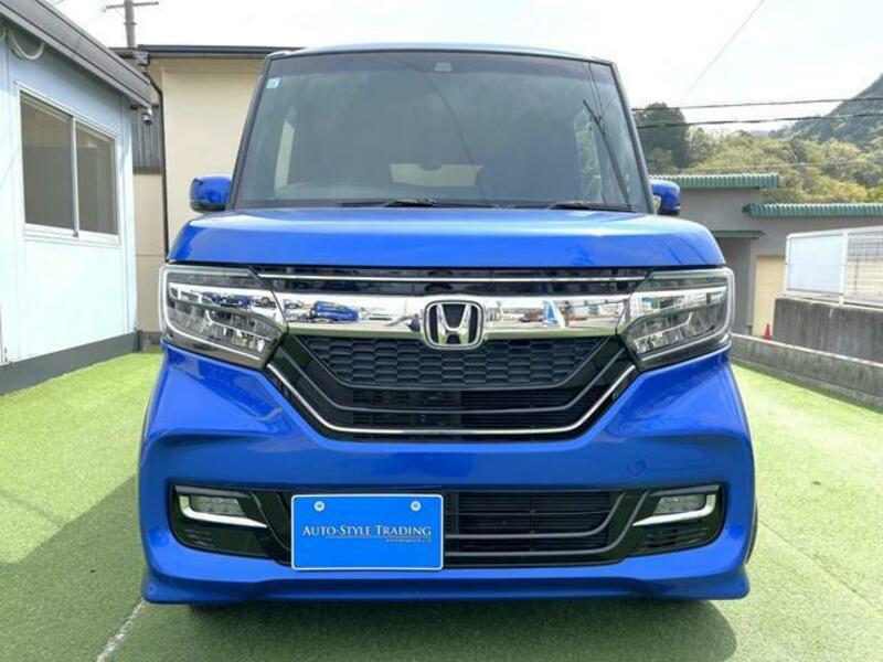N BOX CUSTOM