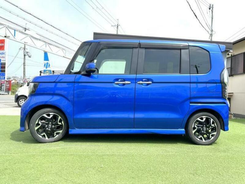 N BOX CUSTOM