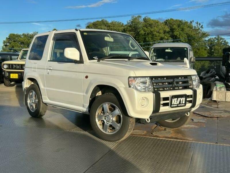 PAJERO MINI