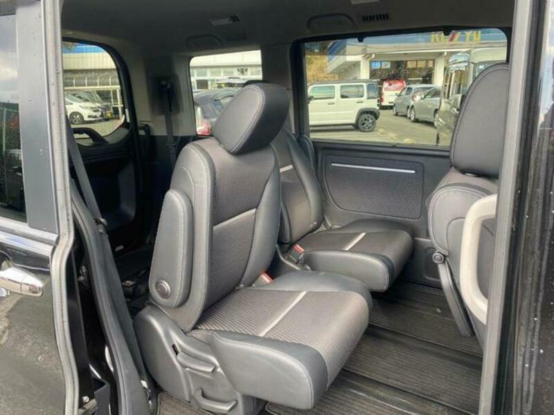 STEPWAGON SPADA