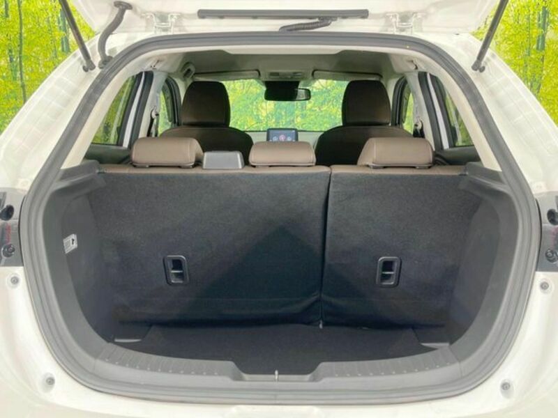 MAZDA2