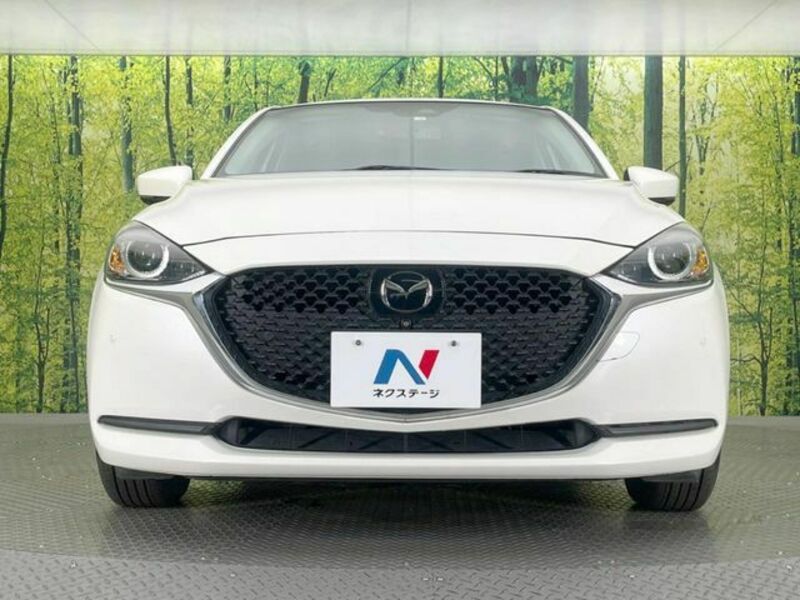 MAZDA2