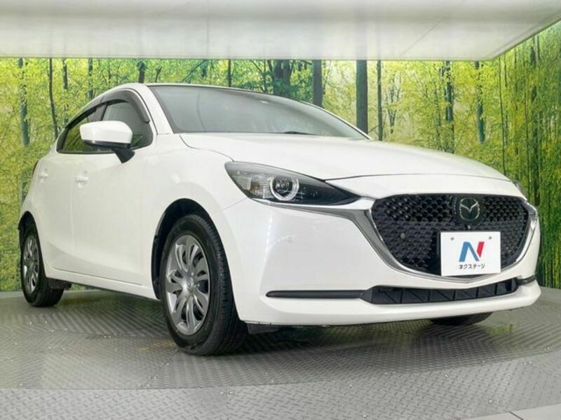 MAZDA2