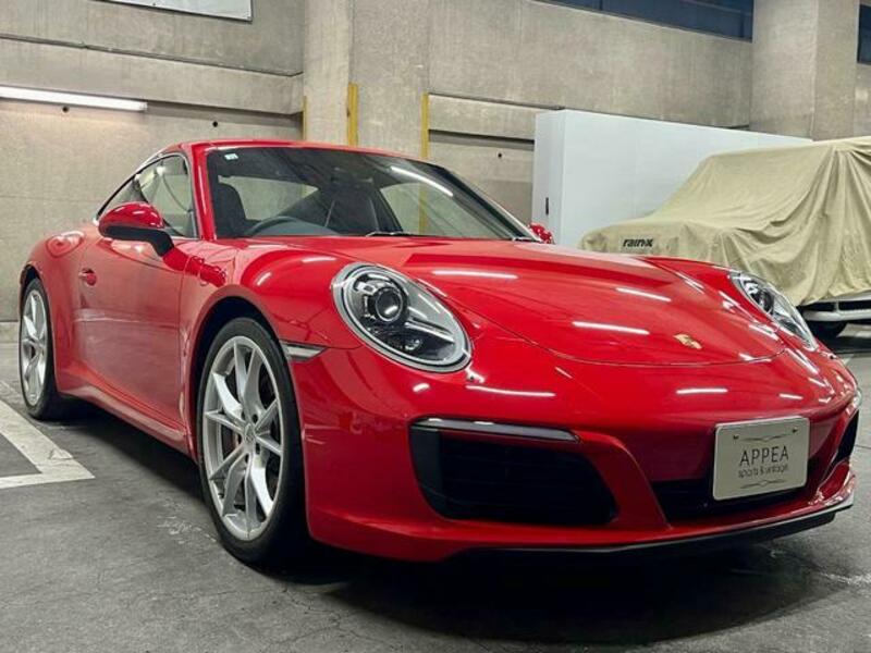 911