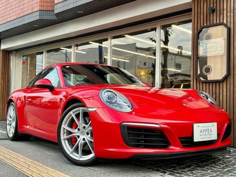 PORSCHE 911