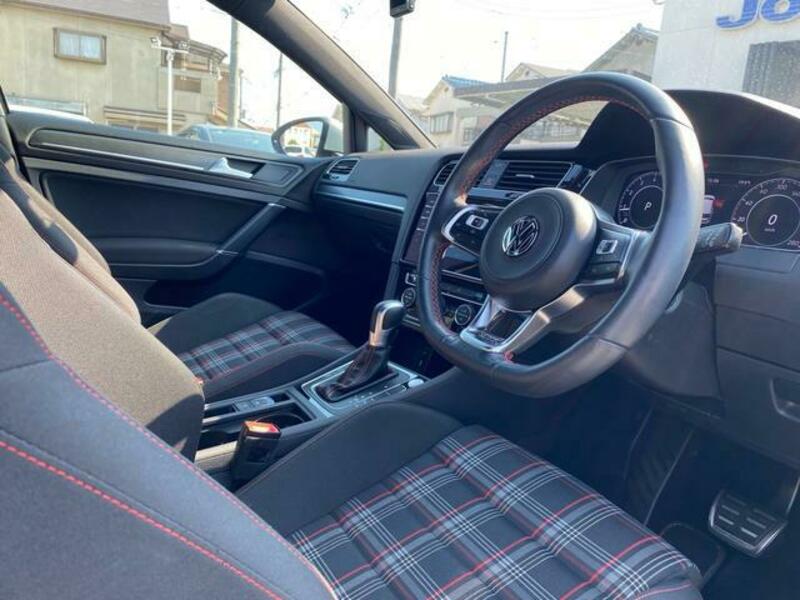 GOLF GTI