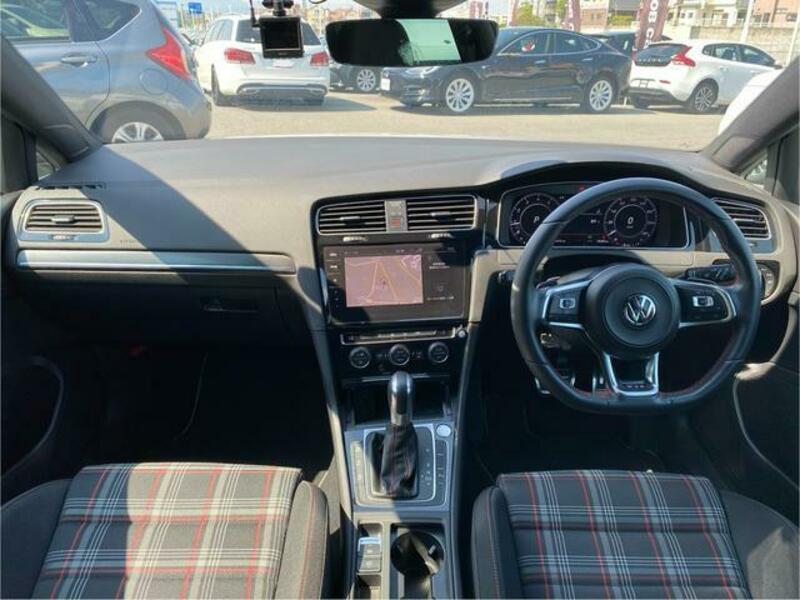 GOLF GTI