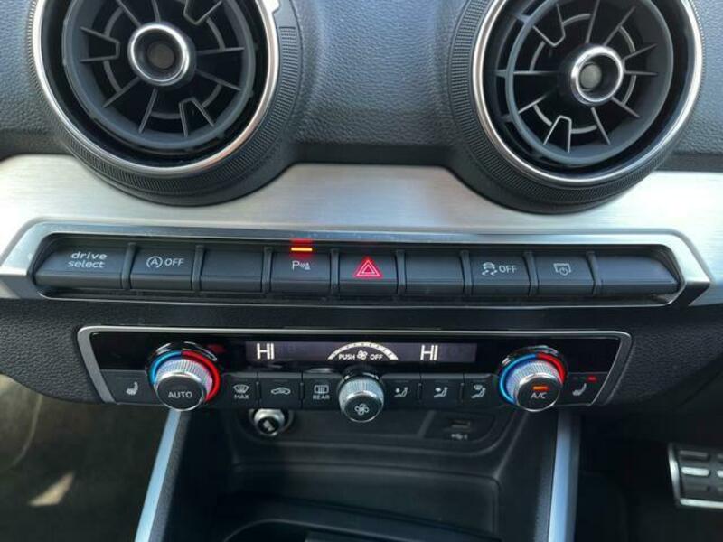 Q2
