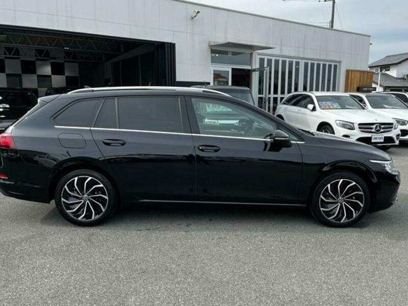 GOLF VARIANT