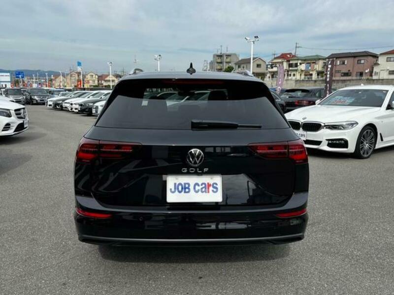GOLF VARIANT