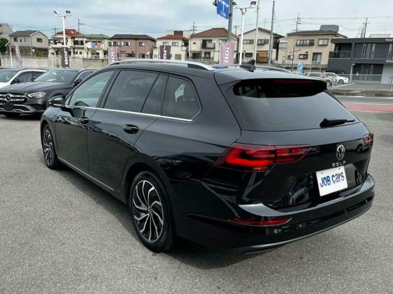 GOLF VARIANT