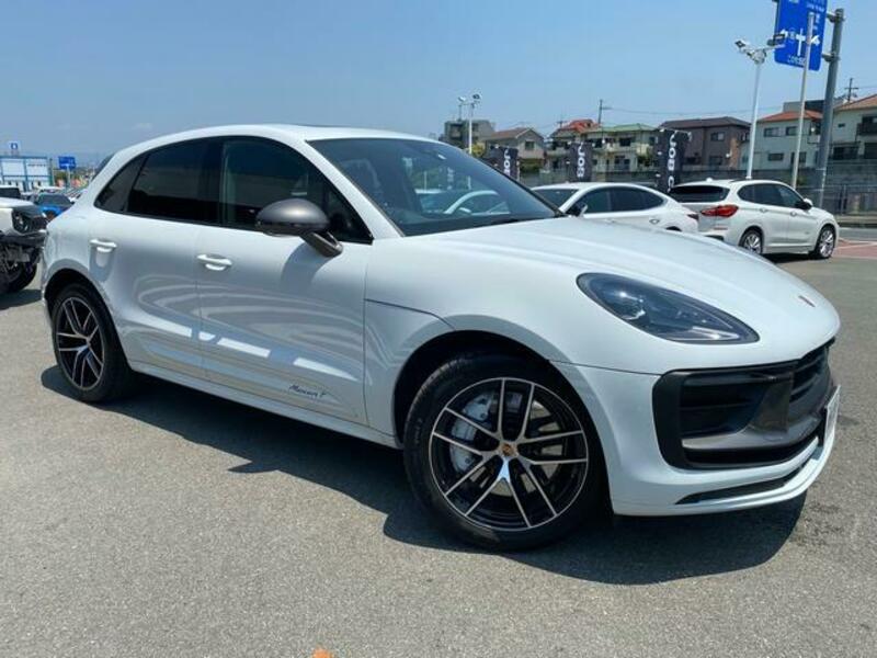 MACAN