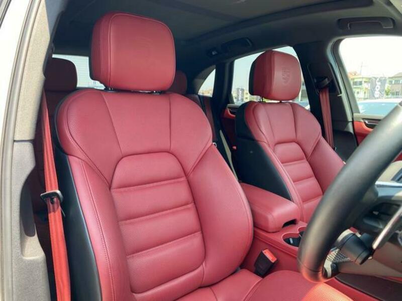MACAN