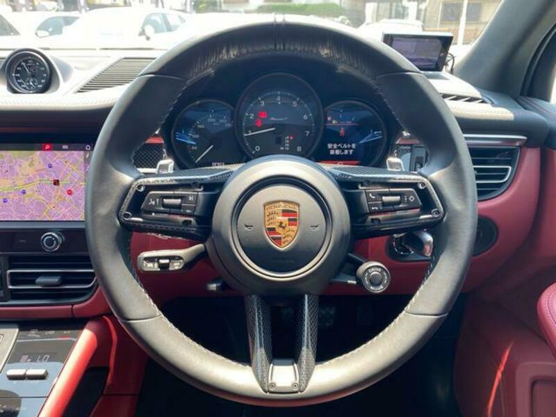 MACAN