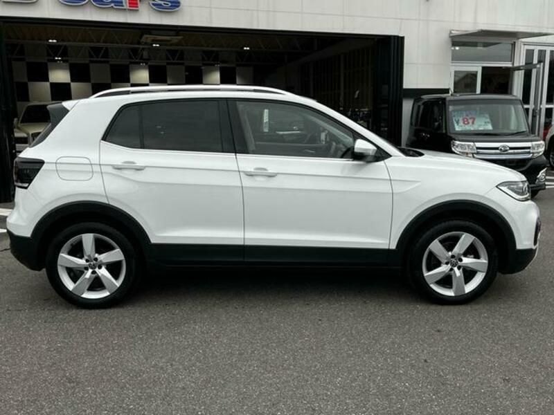 T CROSS