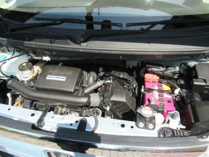 N BOX