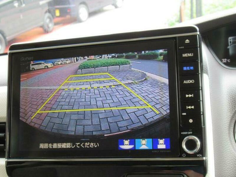 N BOX