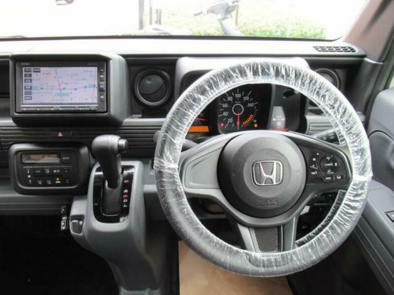 N-VAN