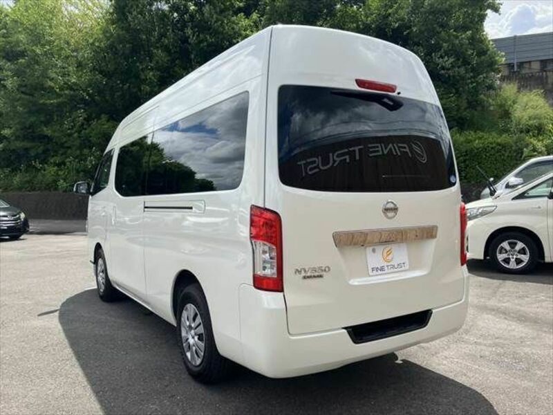 NV350 CARAVAN WAGON