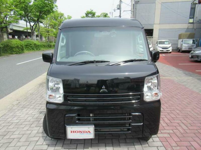 MINICAB VAN