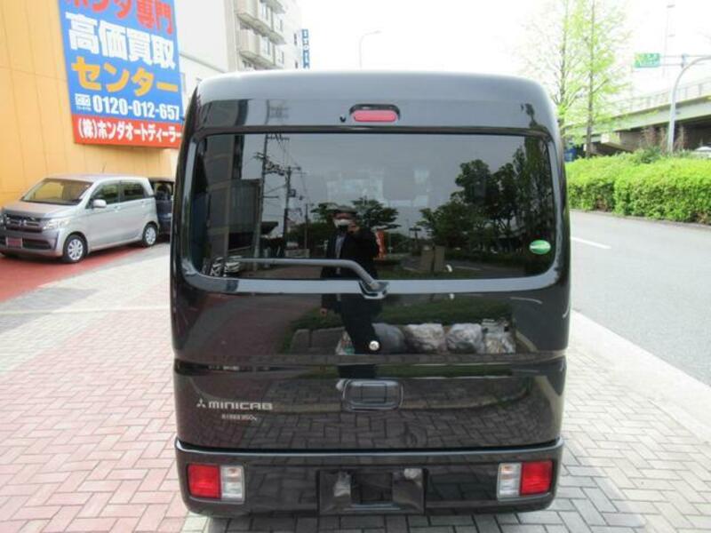 MINICAB VAN
