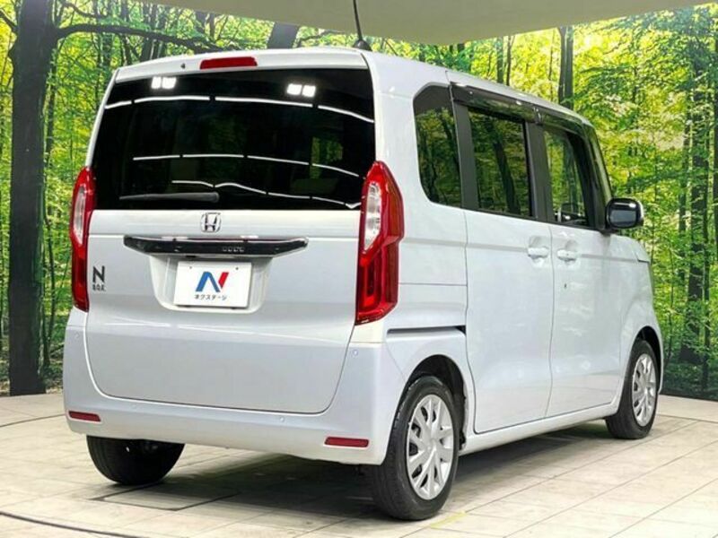 N BOX