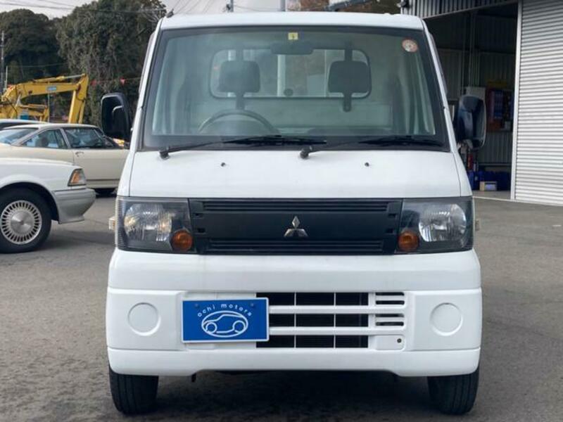MINICAB TRUCK