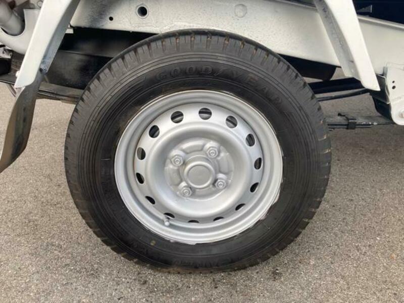 MINICAB TRUCK