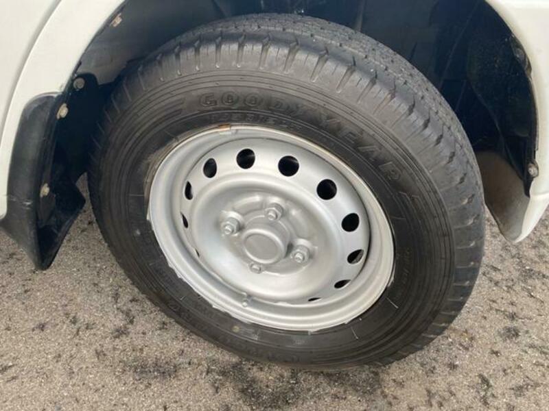 MINICAB TRUCK