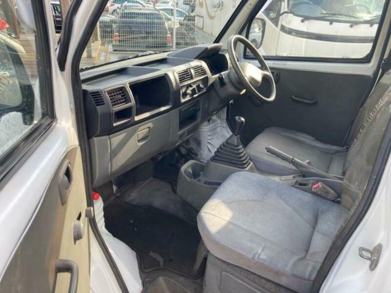 MINICAB TRUCK