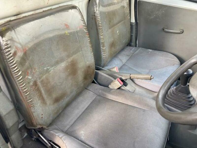 MINICAB TRUCK