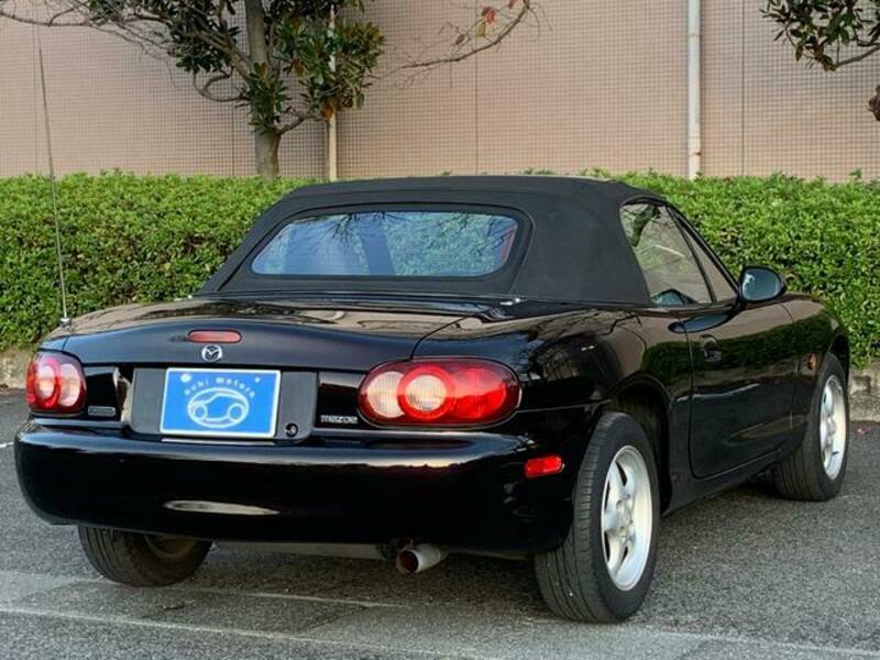 ROADSTER