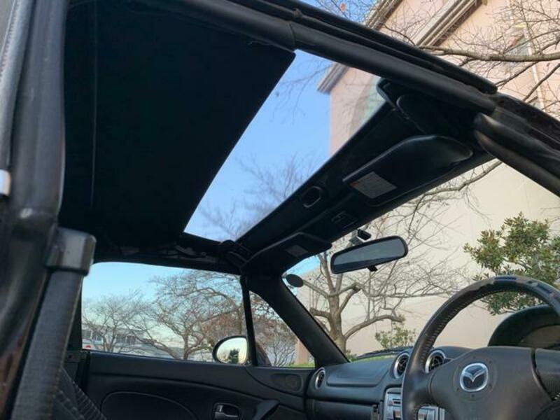 ROADSTER