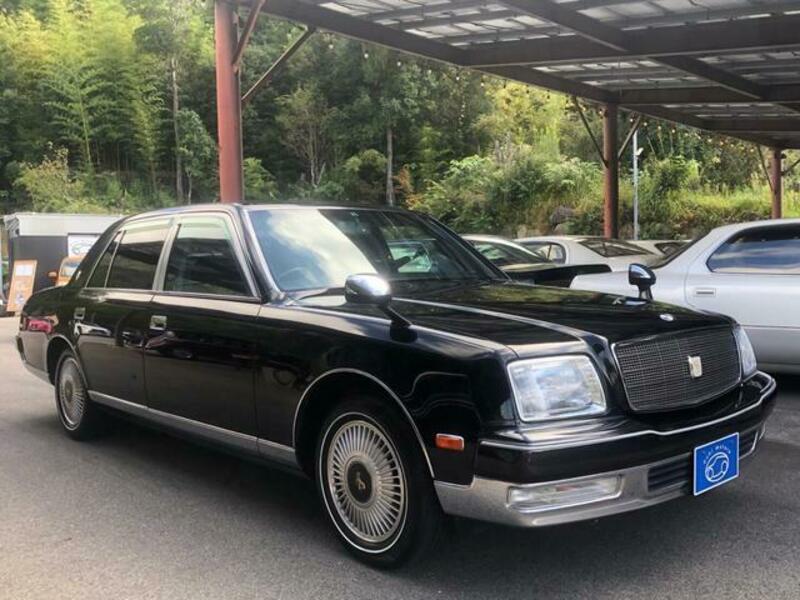 TOYOTA CENTURY