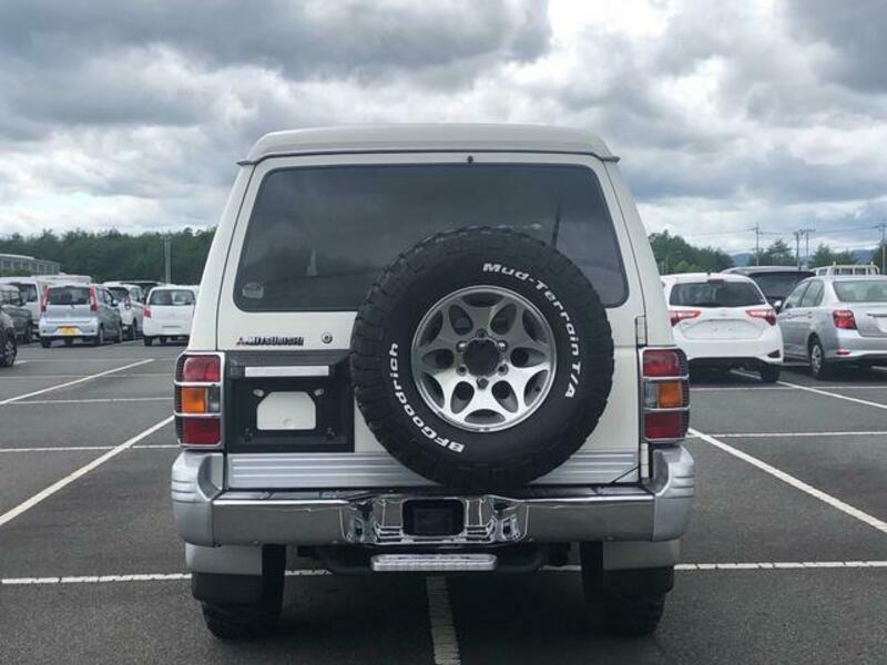 PAJERO