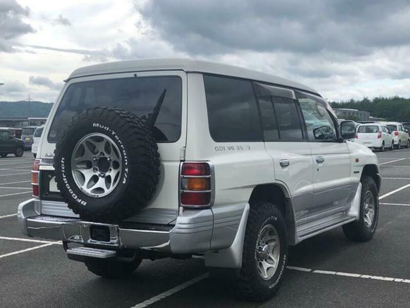 PAJERO