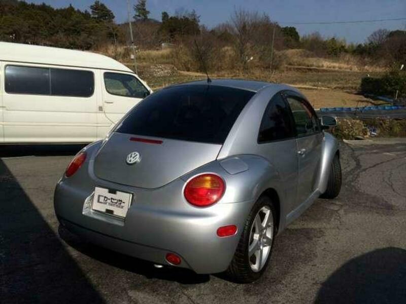 NEW BEETLE