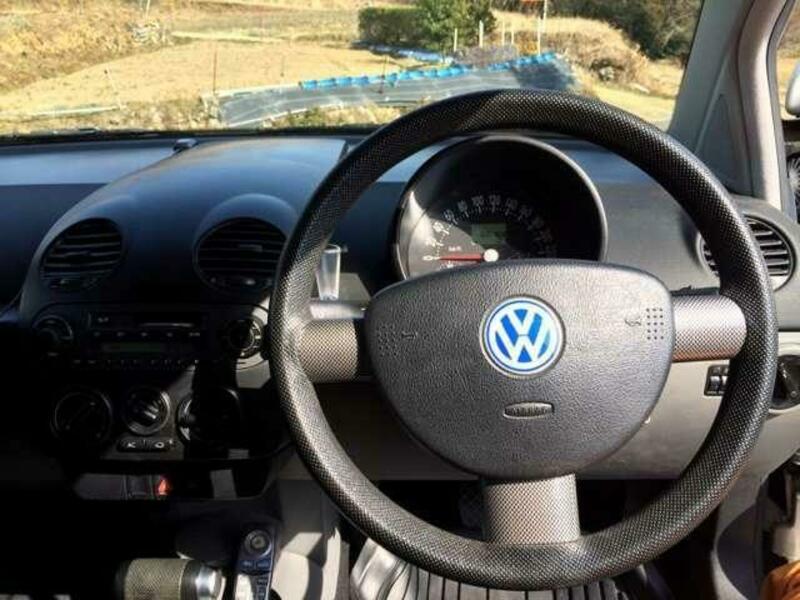 NEW BEETLE