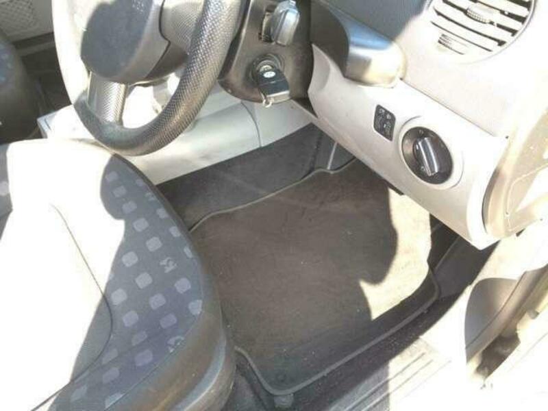 NEW BEETLE