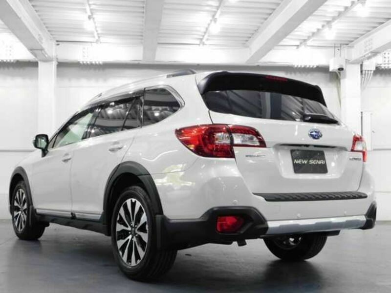 LEGACY OUTBACK