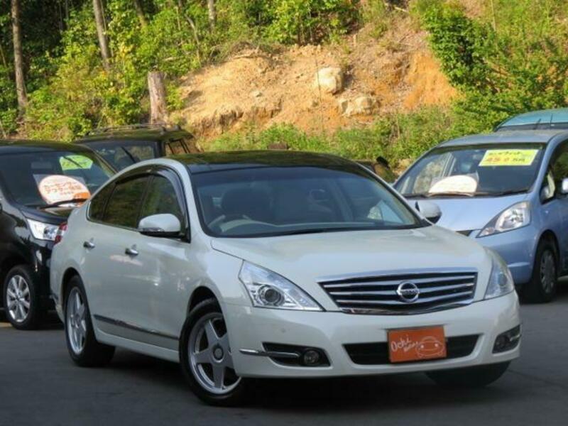 NISSAN TEANA