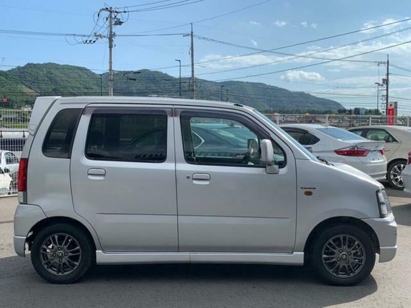 WAGON R