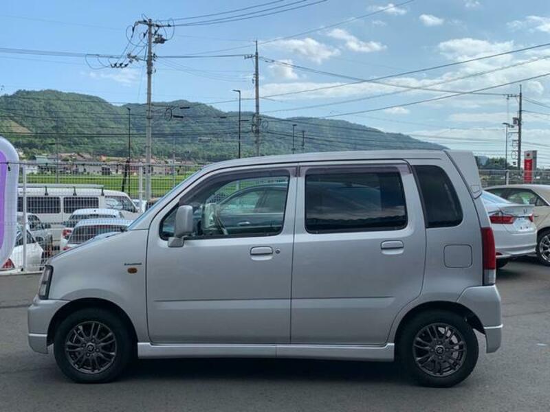 WAGON R