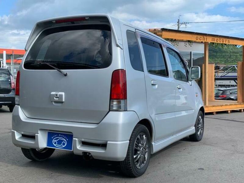 WAGON R