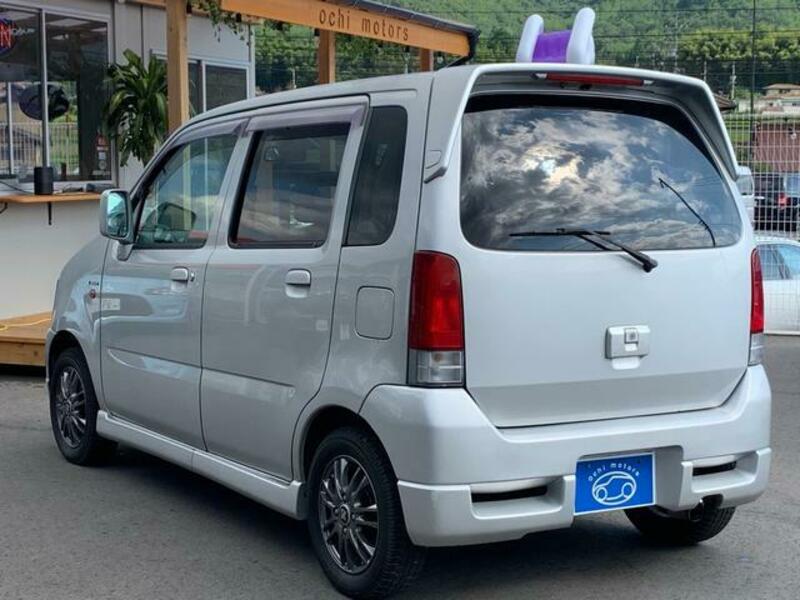 WAGON R
