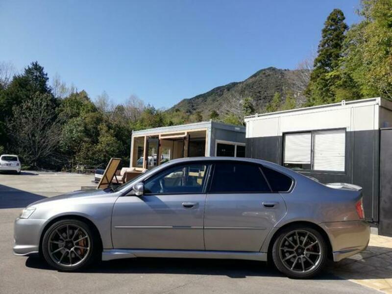 LEGACY B4