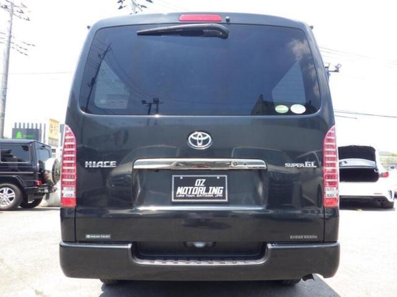 HIACE VAN