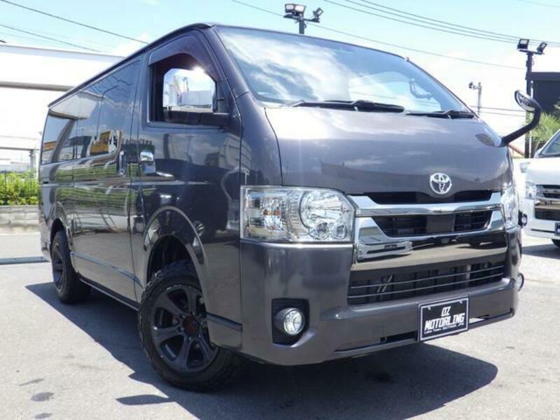 HIACE VAN